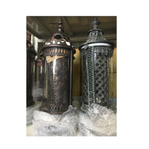 Hot Selling Metal Lantern for Wedding and Event Decoration Metal Lantern in Wholesale Price Candle Holders Lanterns - Product Image 5