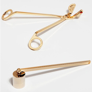 Elegante apagador de velas doradas con mango largo de metal Extintor de velas de Navidad Mecha apagadora - Product Image 3