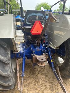 Farmtrac รถแทรกเตอร์ล้อ2WD 60 2011ใช้กับ70hp 40hp 75hp 120hp ได้รับการจัดอันดับเครื่องยนต์พลังงานส่วนประกอบหลักเกียร์45hp กำลังไฟที่ได้รับการจัดอันดับ - Product Image 4
