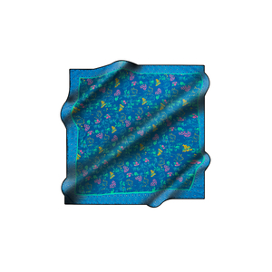 Écharpe carrée en twill de soie 90x90 cm par Cacharel - Product Image 1