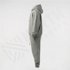 Ensemble de survêtement unisexe en coton de haute qualité pour hommes, survêtement à manches longues en gros, logo personnalisé, style d'hiver, ensemble de course pour la salle de sport - Product Image 3