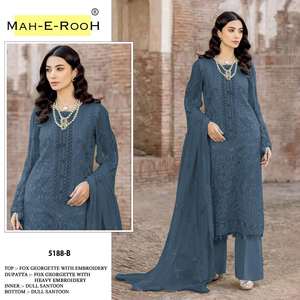 Traje Salwar de Tela de Georgette Sintética Pakistaní para Fiestas con Bordado Intenso de Maruti Fashion - Product Image 4