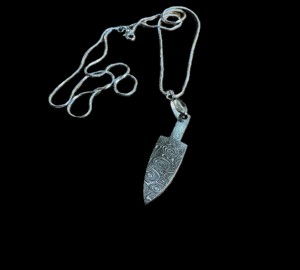Handmade Damascus steel mini pendant, birthday gift, gift for her, new fashion, handmade pendant - Product Image 1
