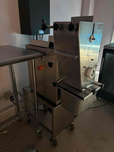 Rebanadora de carne de acero inoxidable Jaccard F-19S usada en venta, proveedor de equipos de restaurante usados, máquina rebanadora para procesamiento de alimentos - Product Image 6