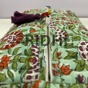 Sac matelassé réutilisable et écologique grand format vert menthe pastel avec fermeture éclair, multi-usage, imprimé sur mesure, pour cosmétiques et courses - Product Image 5