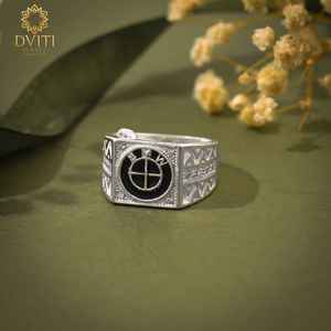 Everyday Wear for Pattern Fine <b>Ring</b> for <b>Men</b> Elegant <b>Silver</b> Metal Design - Product Image 2