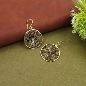 Boucles d'oreilles rondes vintage en filigrane, boucles d'oreilles pendantes circulaires dorées, bijoux ethniques bohèmes pour femmes - Product Image 4