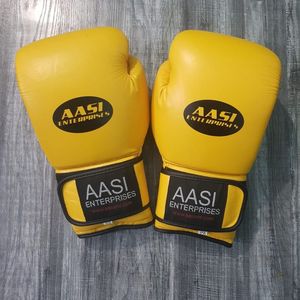 Gants de boxe en cuir faits à la main de qualité supérieure, personnalisables - Product Image 6