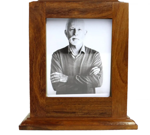 โกศรูปมนุษย์และสัตว์เลี้ยงที่สง่างามพร้อมจอแสดงรูปภาพด้วยไม้เนื้อแข็งดีไซน์สำหรับตกแต่งบ้านที่ระลึกจากเวียดนาม - Product Image 2