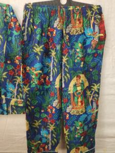 Vêtements de nuit d'été en coton indien pour femmes Ensemble de pyjama pour demoiselle d'honneur Chemise longue imprimée à fleurs et à col en V avec pyjama Doux et confortable - Product Image 3