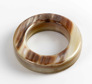 Anneau de serviette en corne de buffle polie, design rustique, couleur naturelle, idéal pour la table à manger - Product Image 6