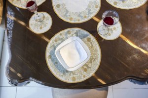 Noël Brodé Table Textile Ensemble 16 Pcs Coureur Cocktail Serviette Dîner Serviette Serviette 100% Polyester Lin Résistant Aux Taches - Product Image 2