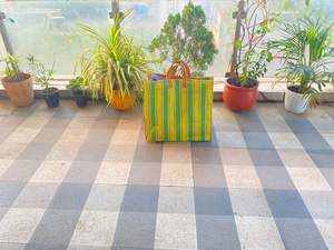 Bolsa de compras de nailon reutilizable ecológica RPET con cremallera a rayas Handloom tejido plástico reciclado bolsas de playa Logotipo de moda cosmético - Product Image 2