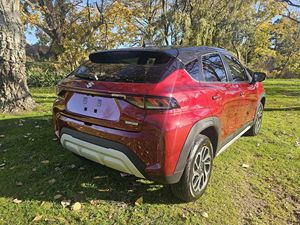 Suzuki FRONX RV-SUV GLX 1.5PMH/6AT 2025 - Product Image 3