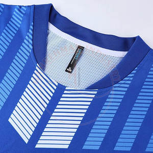 ชุดกีฬาเสื้อฟุตบอลสำหรับเด็กผู้ชายชุดกีฬาในสต็อกสามารถปรับแต่งได้ - Product Image 2