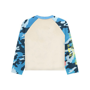 เสื้อยืดแขนยาวผ้าโพลีเอสเตอร์เนื้อนุ่ม 180 GSM ลายพรางสีน้ำเงินตัดต่อ แขนเสื้อแบบแร็กแลน พิมพ์โลโก้ตามสั่ง เสื้อยืดผ้าฝ้าย 100% สำหรับผู้ชาย - Product Image 2