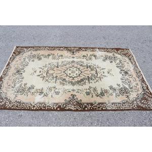 4x6.7 ft Vintage Rug, Turkish Area Rug, <b>Brown</b> White Persian <b>Wool</b> Rug - Product Image 3