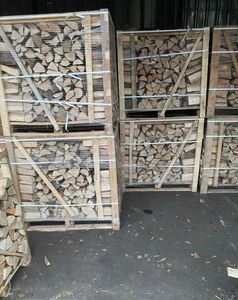 Bois de chauffage séché au four, coupé en bûches, prêt à être expédié, en promotion pour le chauffage extérieur - Prix avantageux - Product Image 6