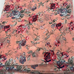 วัสดุพิมพ์ลาย Georgette สำหรับสุภาพสตรี kurti และชุดแฟนซี - Product Image 6