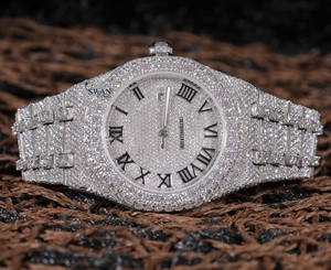 VVS นาฬิกาข้อมือแบบแอนะล็อกทำจากสเตนเลสสตีลสำหรับผู้ชาย - Product Image 1