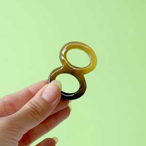 Anillo para Bufanda de Cuerno de Búfalo Natural Hecho a Mano de Lujo, Rectangular con Esquinas Redondeadas, de HWC - Product Image 4