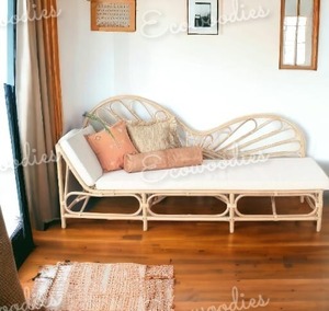 Juego de sofá de tres plazas hecho a mano respetuoso con el medio ambiente Bmboo Cane, Diván cama, sala de estar, balcón, muebles, sofá lateral de caña de ratán - Product Image 4