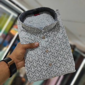 Pyjama thaïlandais festif en soie avec coton avec travail Lucknow - Product Image 1