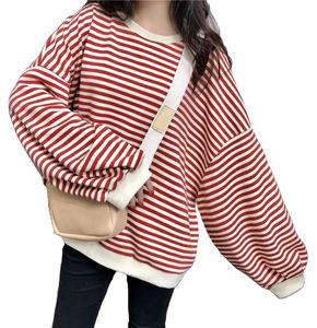 Fabricación de Sudaderas Extra Grandes Personalizadas, Sudadera de Cuello Redondo Estilo Hip Hop con Hombros Caídos, Ropa Urbana para Mujer - Product Image 1