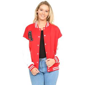 Vestes bomber varsity rétro streetwear OEM pour femmes, avec broderies et patchs personnalisés. - Product Image 6