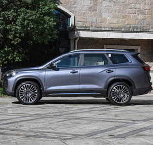 Oferta Especial: SUV X90 Plus 2.0T de 7 Plazas, Vehículo Eléctrico de Gasolina con Caja de Cambios Automática, Techo Solar Universal, Modelo Castle - Product Image 3