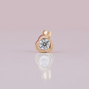 Colgante mínimo chapado en oro de 14 quilates personalizado con diamante cultivado en laboratorio de corte redondo para mujer con nuevo diseño personalizado clásico de moda - Product Image 1