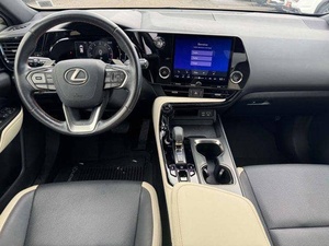 Usado 2023 Lex-us NX250 Base sin accidentes - Product Image 2