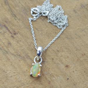 Pendentif en opale éthiopienne en argent sterling 925, bijoux en pierres précieuses naturelles, fabrication artisanale, chaîne plaquée or 24 carats, collier cadeau pour enfants - Product Image 1