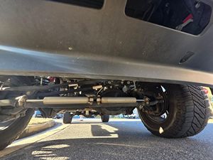 Raam 2500 Laramie Night Crew Cab 4x4 2022, Gasolina, Bajo Kilometraje - Product Image 6