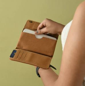 Pochette pour femme en cuir de buffle marron raffiné de qualité supérieure cosmétique décontractée chic pour trousse de toilette avec fermeture éclair Logo personnalisé accepté - Product Image 3