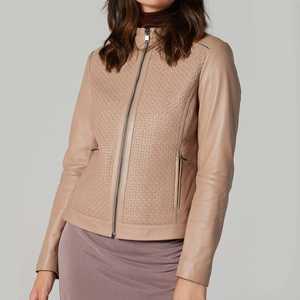 Blush Latoya Chaqueta de cuero para mujer, chaquetas de cuero con estilo para mujer, chaqueta de motorista de Nappa negra con pespuntes - Product Image 3