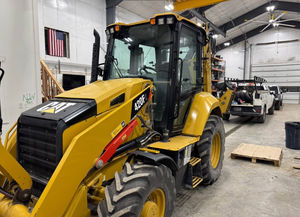 รถตักล้อยางมือสองสภาพดี รุ่น 432F2 420 420F 428 รถแบคโฮ พร้อมเครื่องยนต์ดีเซล  ประสิทธิภาพสูง สำหรับงานก่อสร้าง - Product Image 6