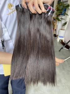 ผมตรงเวียดนามแบบยาวเป็นมัด สำหรับต่อผมมนุษย์ แบบสั้นตรง เนื้อนุ่ม - Product Image 3