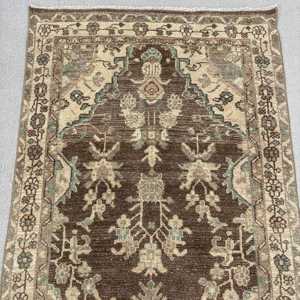 Tapis de couloir vintage 3x8,6 pi (91x263 cm), tapis persan turc brun - Product Image 5