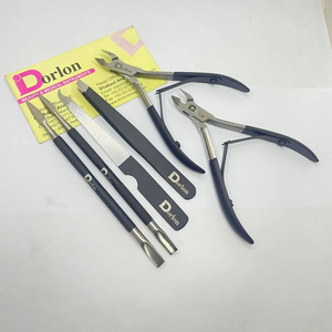 Juego de herramientas de manicura de pedicura de acero inoxidable negro de alta calidad, juego de herramientas de manicura de etiqueta personalizada privada para cuidado Personal - Product Image 1