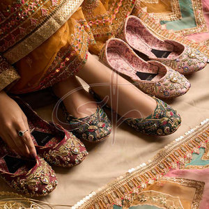 Chaussures Khussa en cuir véritable faites à la main, antidérapantes, sur mesure, vente directe d'usine, faible MOQ, pour les mariages et les soirées festives - Product Image 5