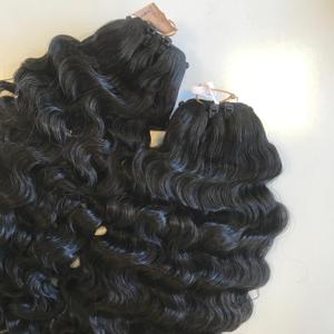 Extensions de cheveux vierges humains vietnamiens de couleur naturelle Bouclés birmans 100 Fournisseur en gros de cuticules alignées - Product Image 4