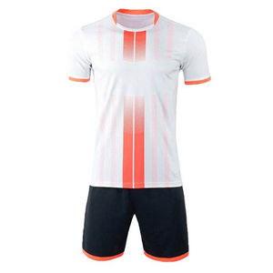 Maillots de football de sublimation de la meilleure qualité pour adultes, 100 % polyester, séchage rapide, extensible, couleurs et logos personnalisés, service OEM, vente en gros - Product Image 4