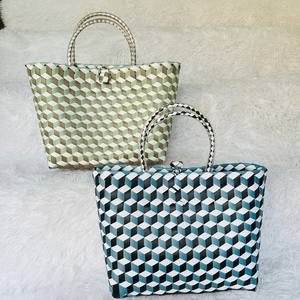 Vente en gros de sacs à main en PE et plastique Ziczag, décorations avec nœud en plumes, fermeture à crochet et boucle à deux poignées, style vintage pour femmes, usage décontracté - Product Image 5