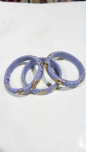 Pulsera de mano de resina y metal de diseño moderno, joyería elegante para hombres y mujeres, incluyendo anillos, collares, brazaletes - Product Image 3