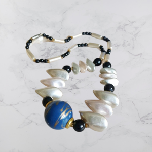 Nuevo Collar de Resina Moderno y a la Moda 2026 para Mujer con Colgantes Acrílicos Estilo Ángel, Joyería Nueva de Última Moda en Venta al por Mayor - Product Image 6