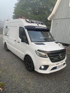 Caravana de Lujo Tipo Sprinter en Venta, Autocaravana con Techo Alto y Motor Diésel, con Interior Premium, Cama y Cocina - Product Image 4