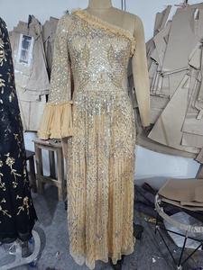 เสื้อผ้าแบบดั้งเดิมที่สวยงามพร้อมลูกปัดทำด้วยมืออุปกรณ์เสริมที่ระบายอากาศได้ดีดีไซน์ใหม่มีสไตล์ - Product Image 3