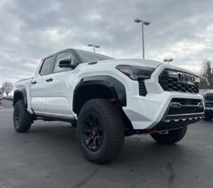 โตโยต้า ทาโคมา i-FORCE MAX Tacoma TRD Pro 4WD 4X4 ดับเบิ้ลแค็บ HV ปี 2025 รถมือสองสำหรับขับขี่ออฟโรด - Product Image 1