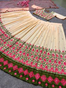 เสื้อผ้าอินเดียปากีสถานคุณภาพระดับพรีเมียม สตรี Lehnga Choli เย็บเต็ม มีจําหน่ายในราคาขายส่งจากอินเดีย - Product Image 6